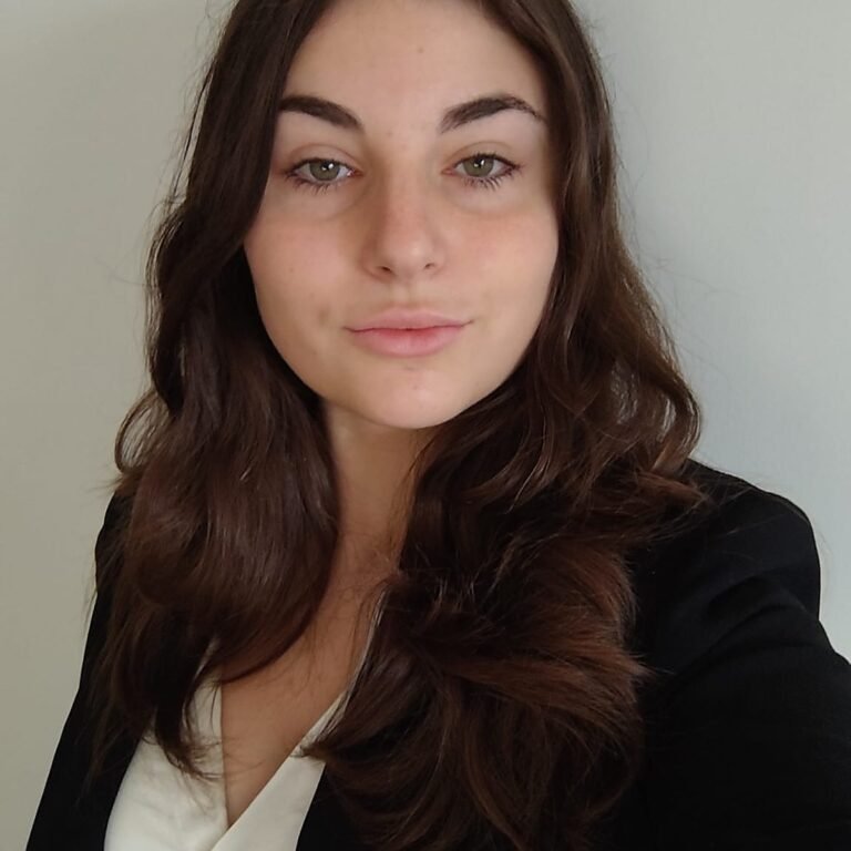 Marina G&oacute;mez Rey